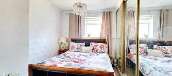 4 غرف نوم منزل في Hayes, United Kingdom رقم 5047 9