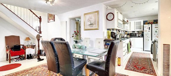 4 غرف نوم منزل في Hayes, United Kingdom رقم 5047 4