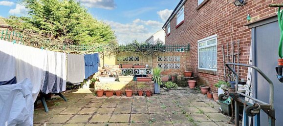 4 غرف نوم منزل في Hayes, United Kingdom رقم 5047 13