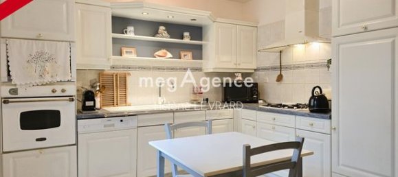 Дом с 4 спальнями в Эврон, Франция № 301941 2