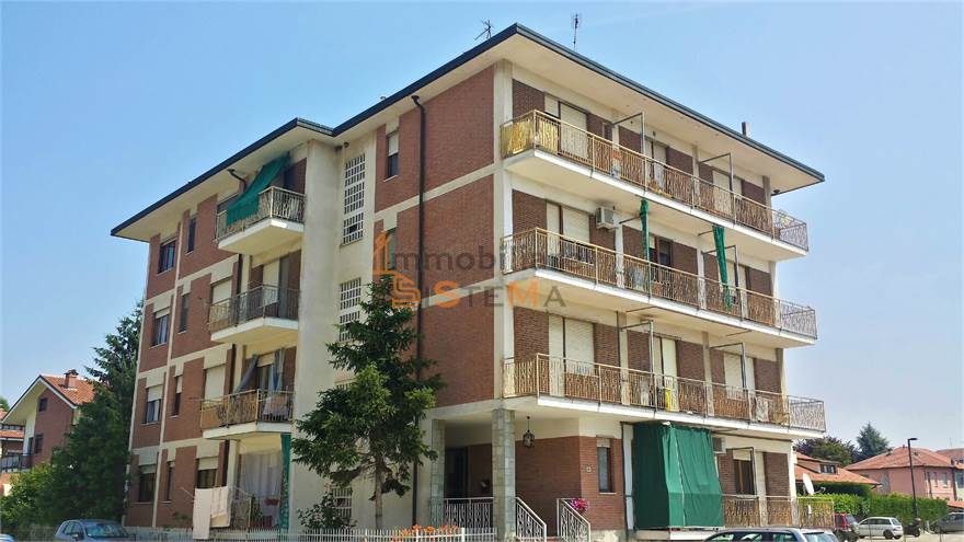 2 غرف نوم شقة في Santena, Italy رقم 356798