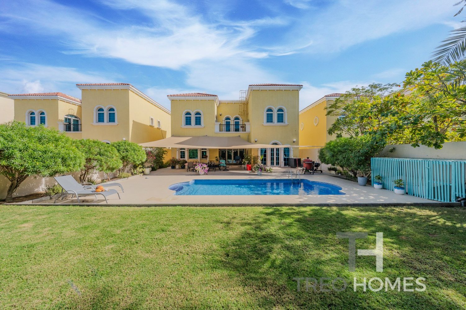 3 bedrooms Villa in Jumeirah Park, UAE No. 94308