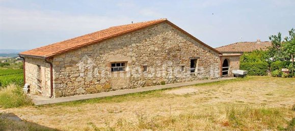 4 bedrooms Villa in Castelnuovo Berardenga, Italy No. 79769 5