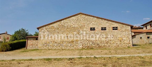 4 bedrooms Villa in Castelnuovo Berardenga, Italy No. 79769 4