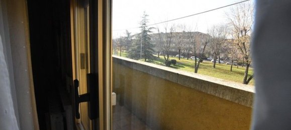 4 rooms House in Fidenza, Italy No. 93428 26