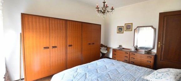 4 rooms House in Fidenza, Italy No. 93428 16