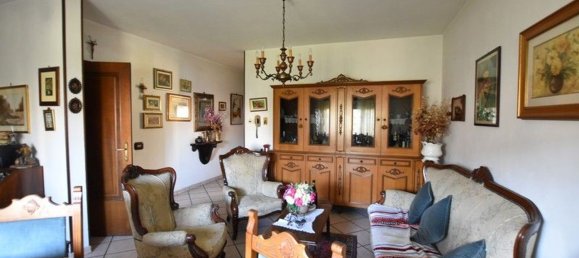 4 rooms House in Fidenza, Italy No. 93428 5