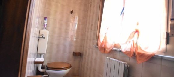 4 rooms House in Fidenza, Italy No. 93428 10