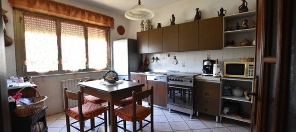 4 rooms House in Fidenza, Italy No. 93428 7