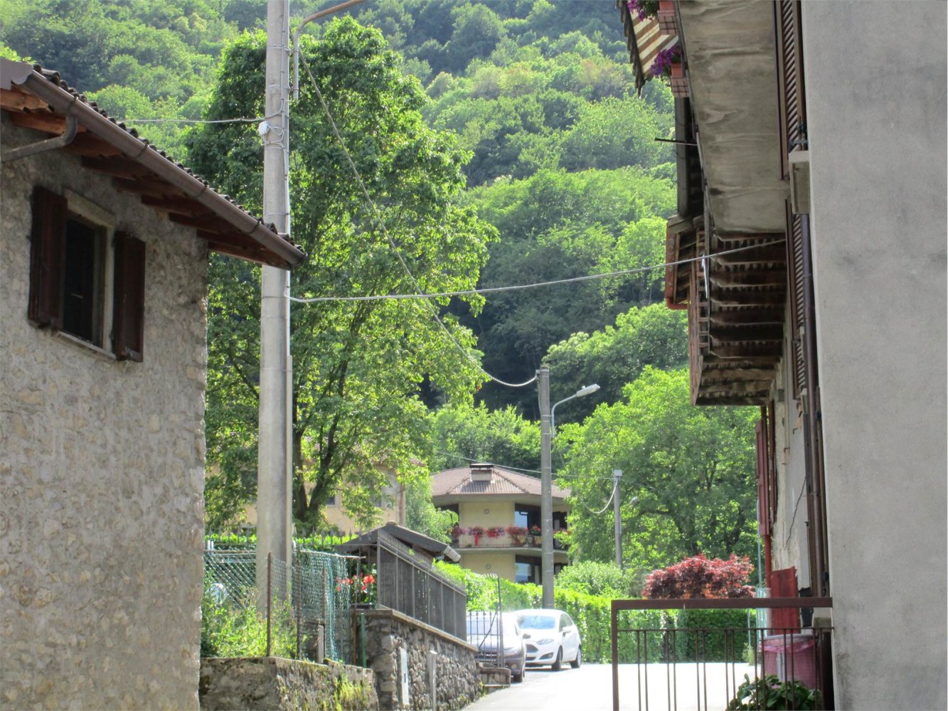 4 bedrooms House in Capizzone, Italy No. 354303