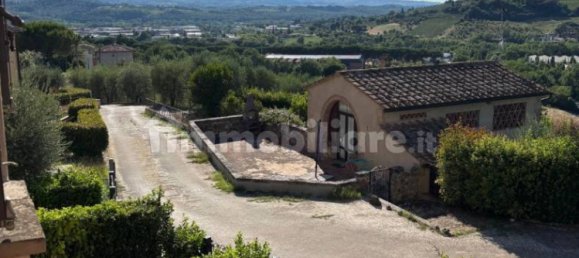 2 Schlafzimmer Wohnung in Poggibonsi, Italy, Nr. 312232 19