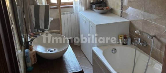 2 Schlafzimmer Wohnung in Poggibonsi, Italy, Nr. 312232 9
