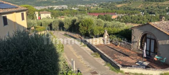 2 Schlafzimmer Wohnung in Poggibonsi, Italy, Nr. 312232 14