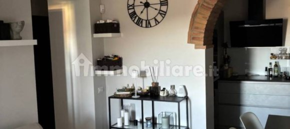 2 Schlafzimmer Wohnung in Poggibonsi, Italy, Nr. 312232 5