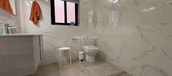 3 bedrooms Apartment in Saint Julian's, Malta No. 10646 13