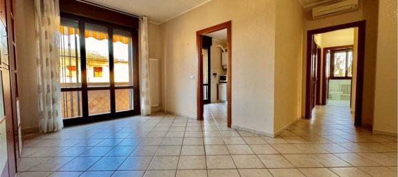 5غرفة شقة في Rolo, Italy رقم 157679 3