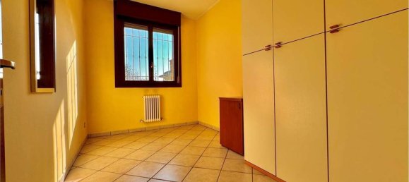 5غرفة شقة في Rolo, Italy رقم 157679 23