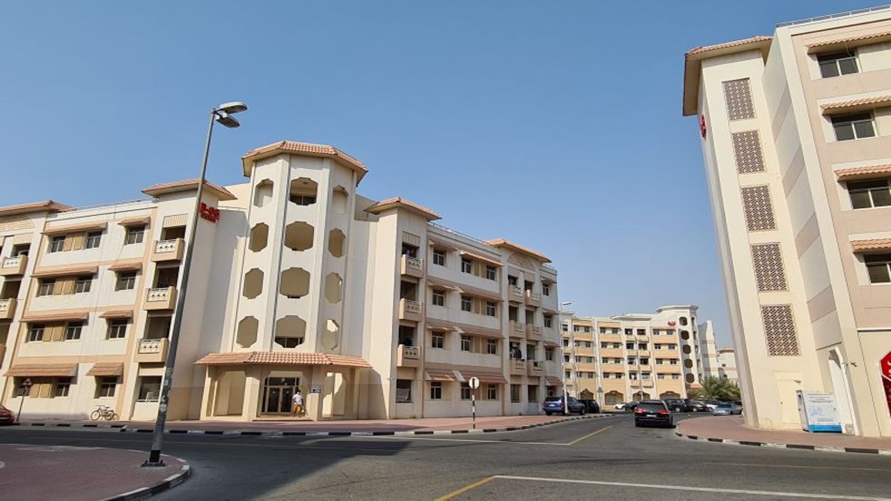 Edificio en International City, UAE 16580 m² No. 4651