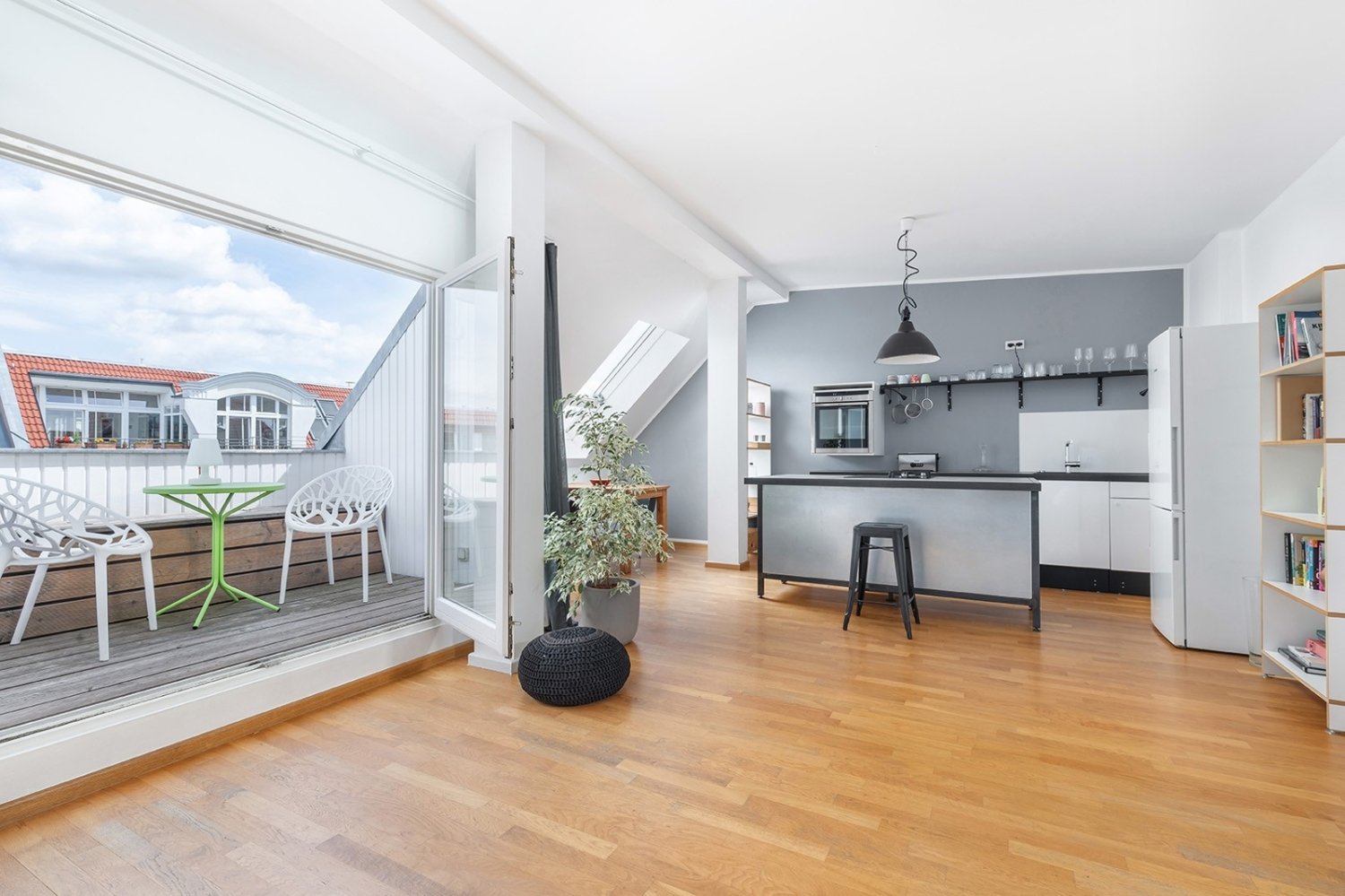 2 rooms Apartment in Prenzlauer Berg, Germany No. 109031