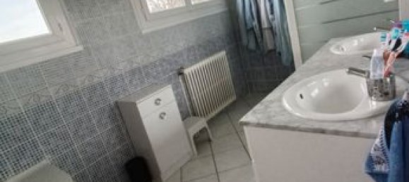 3 bedrooms House in Vienne, France No. 311858 10