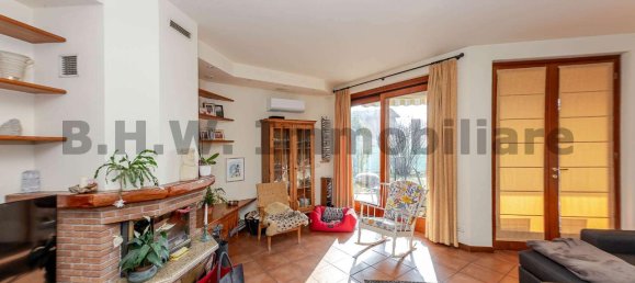 9 rooms Villa in Leggiuno, Italy No. 174211 45