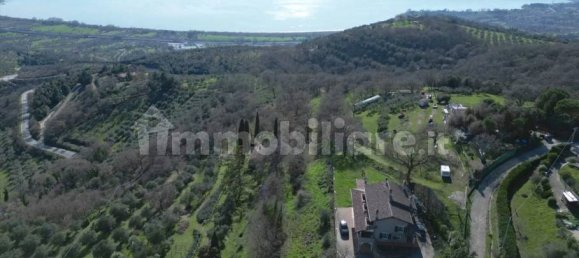 4 chambres Villa à Passignano sul Trasimeno, Italy No. 55674 26