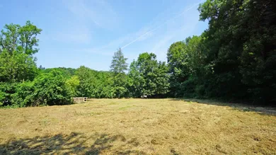  Land in Pressbaum, Austria No. 50574