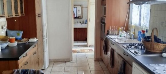 3 bedrooms House in Rochefort, France No. 317719 7