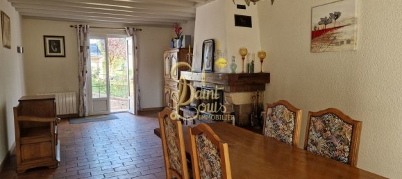 5 bedrooms House in Richelieu, France No. 71792 10