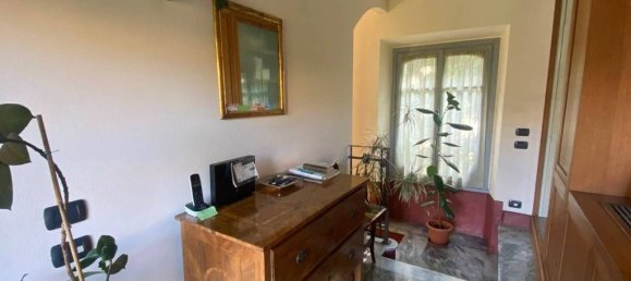 Замки и поместья с 6 спальнями в Павия, Италия № 87978 9