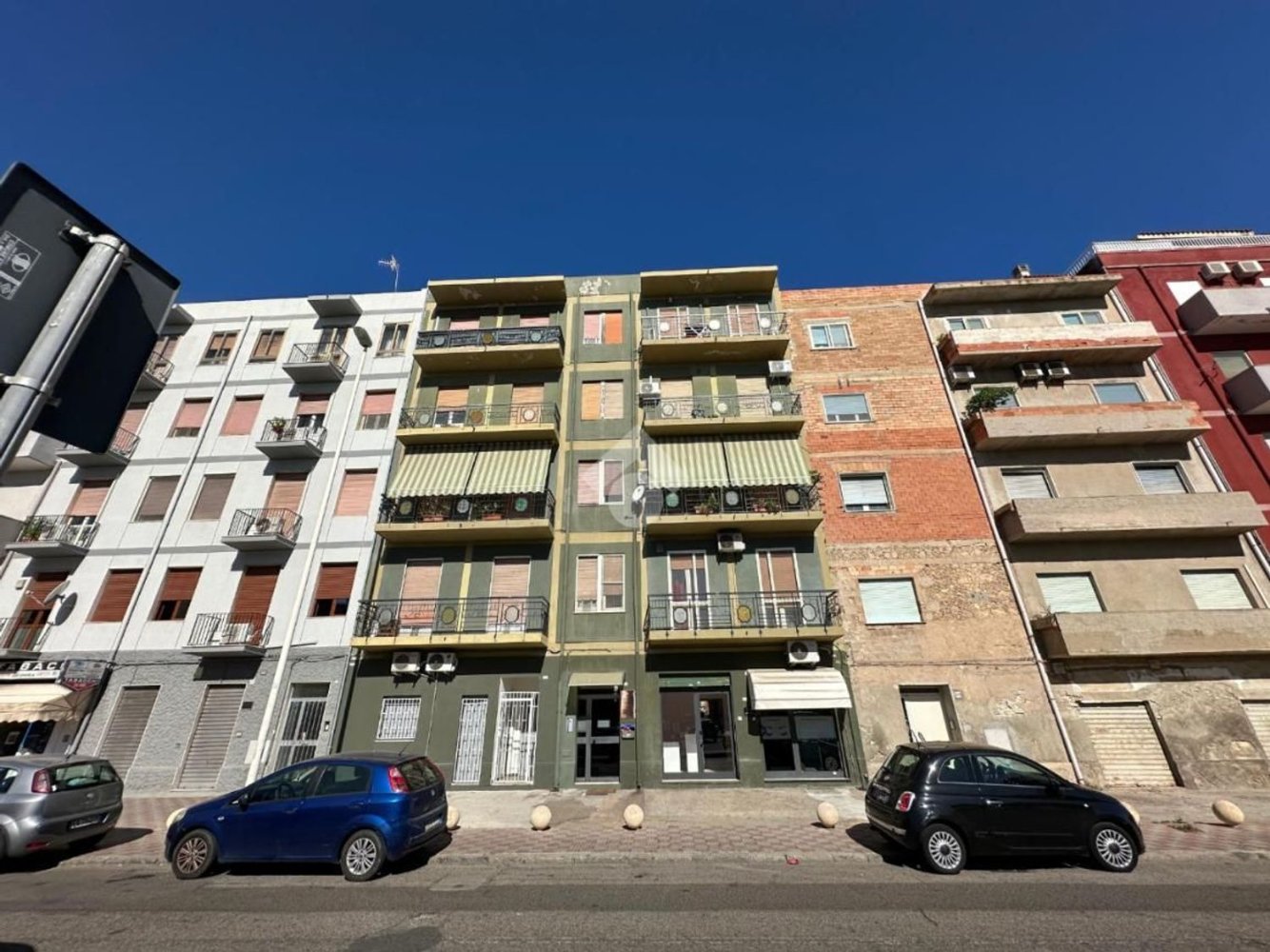 3 chambres Appartement à Cagliari, Italy No. 352613