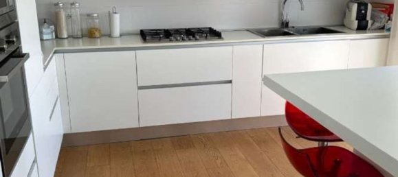 Apartamento de 3 divisões em Meda, Italy N.º 8546 2