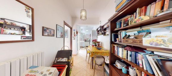 5 rooms Apartment in Lecce, Italy No. 18387 19