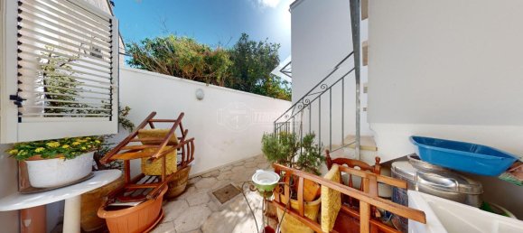 5 rooms Apartment in Lecce, Italy No. 18387 20