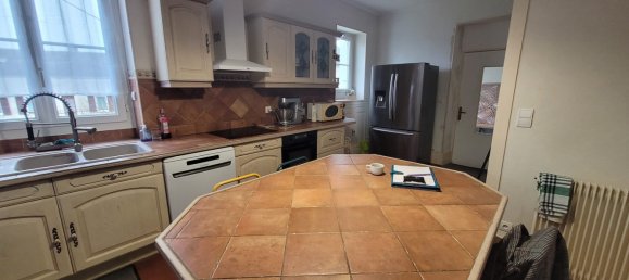 4 bedrooms Townhouse in Pruniers, France No. 56512 7