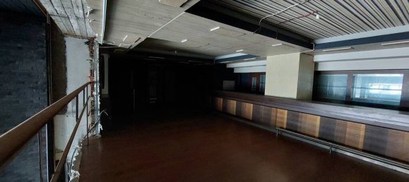 405m² Commercial property in Thessaloniki, Greece No. 96844 10