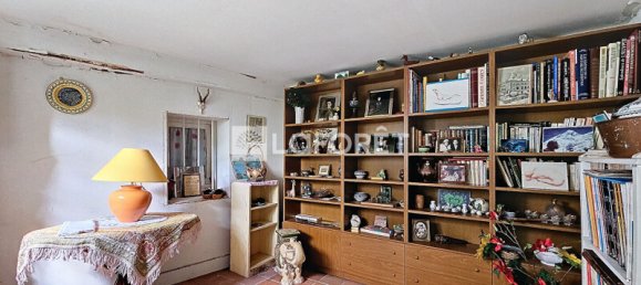 Edificio de 3 dormitorios en Cachan, France No. 182887 11