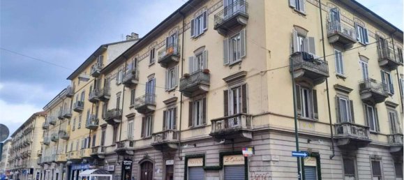 Квартира с 4 комнатами в Турин, Италия № 12197 2