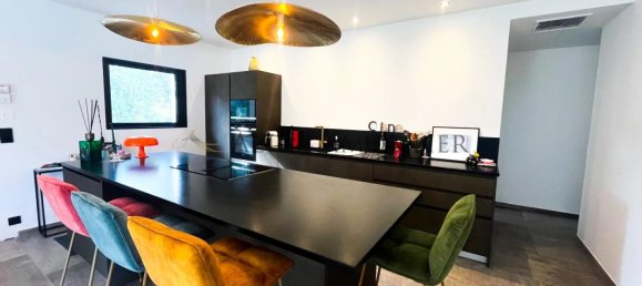 Вилла с 3 спальнями в Бонифачо, Франция № 269311 5