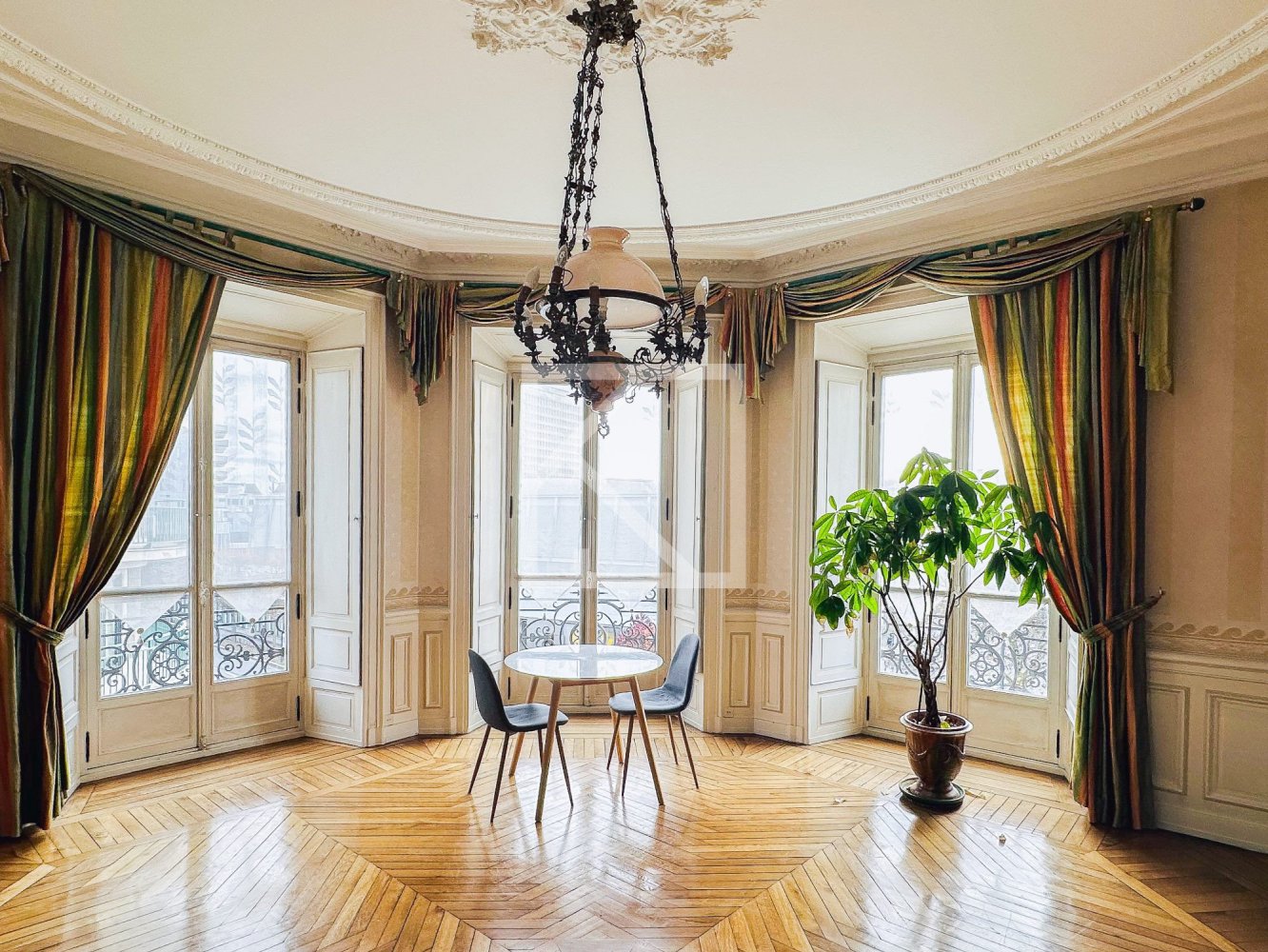 5 غرف نوم شقة في Rennes, France رقم 105272