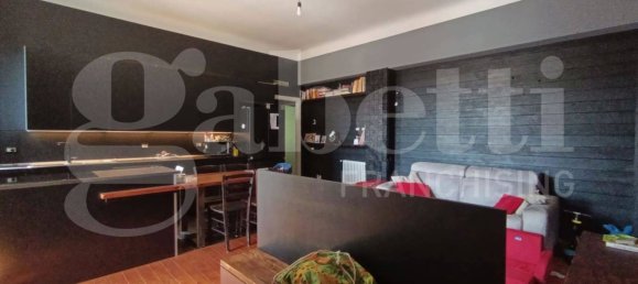 3 bedrooms Apartment in Milan, Italy No. 282650 3