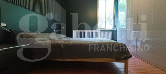 3 bedrooms Apartment in Milan, Italy No. 282650 19