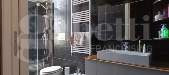 3 bedrooms Apartment in Milan, Italy No. 282650 32