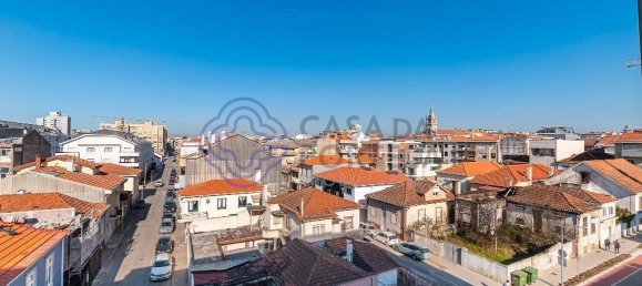 4 bedrooms Apartment in Espinho, Portugal No. 90877 32