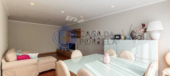 4 bedrooms Apartment in Espinho, Portugal No. 90877 7