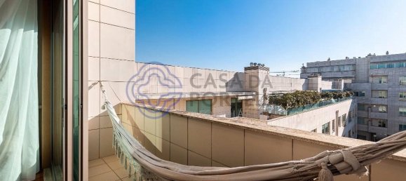 4 bedrooms Apartment in Espinho, Portugal No. 90877 8