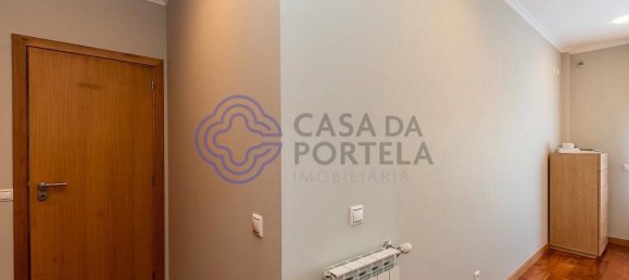 4 bedrooms Apartment in Espinho, Portugal No. 90877 27