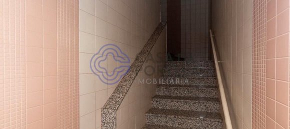 4 bedrooms Apartment in Espinho, Portugal No. 90877 36