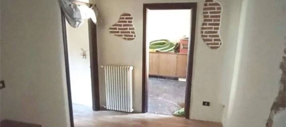 Квартира с 1 спальней в Каравате, Италия № 302045 5