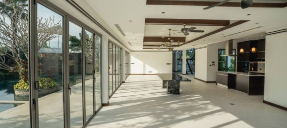 Villa de 5 dormitorios en Bang Tao, Thailand No. 26843 8